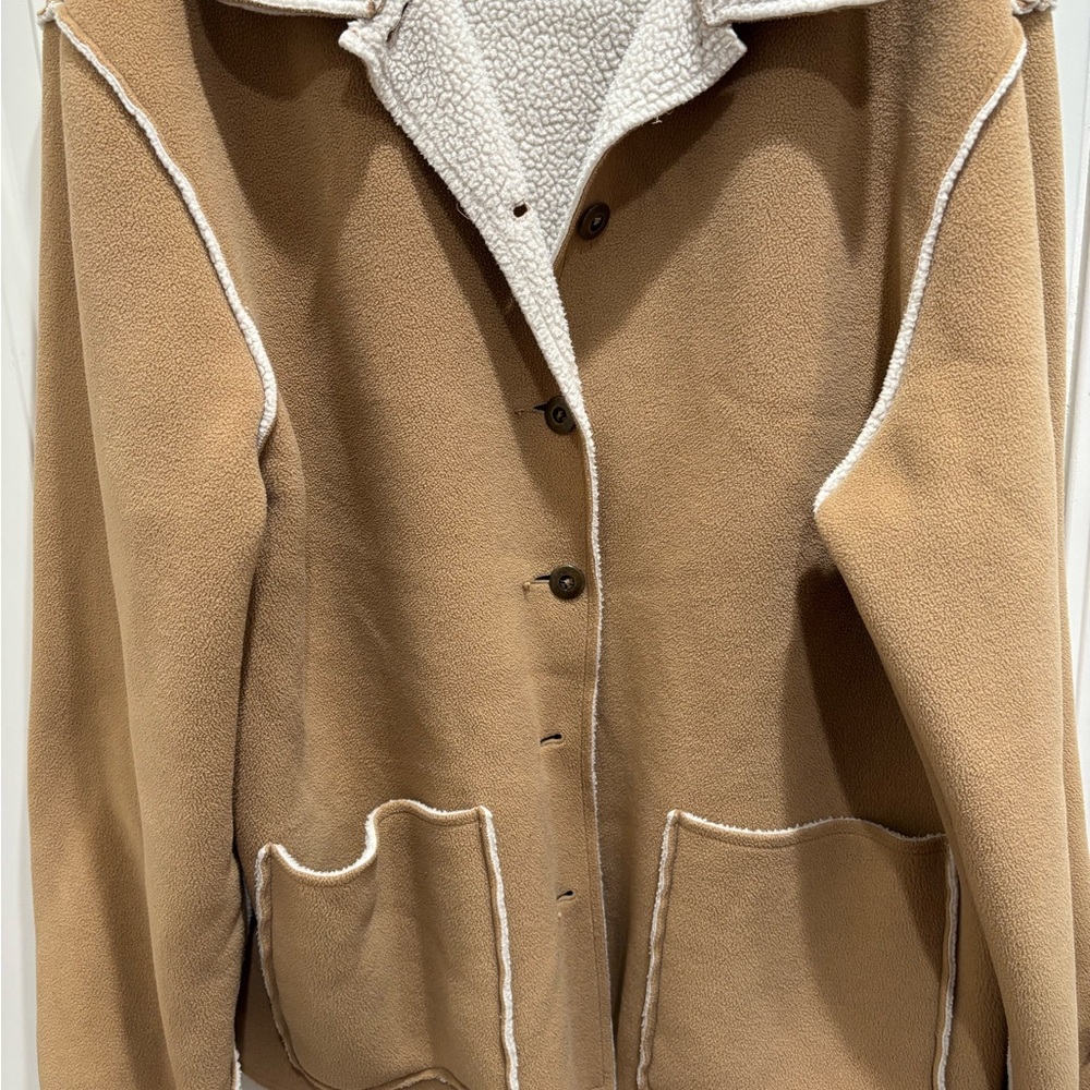Gently used Alfred Dunner Faux Suede Jacket. - Picture 5 of 6